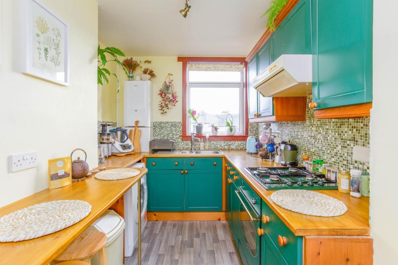 אדינבורו Bright & Spacious Double Room With Garden View- Close To Airport & City Centre מראה חיצוני תמונה