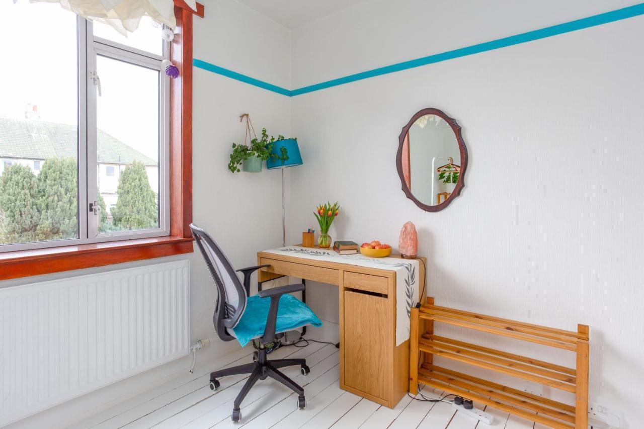 אדינבורו Bright & Spacious Double Room With Garden View- Close To Airport & City Centre מראה חיצוני תמונה